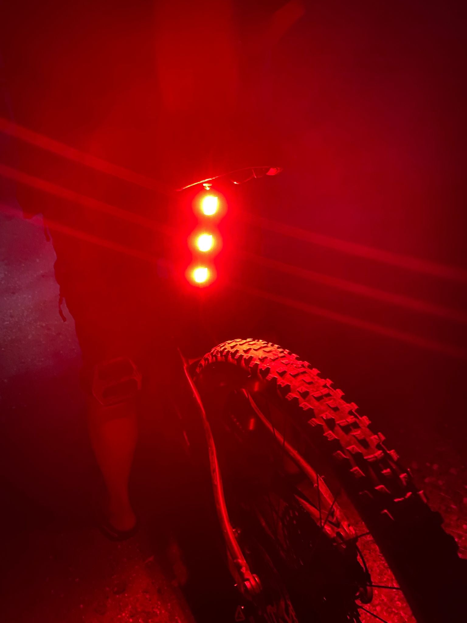 Broadside Bar Light Rear